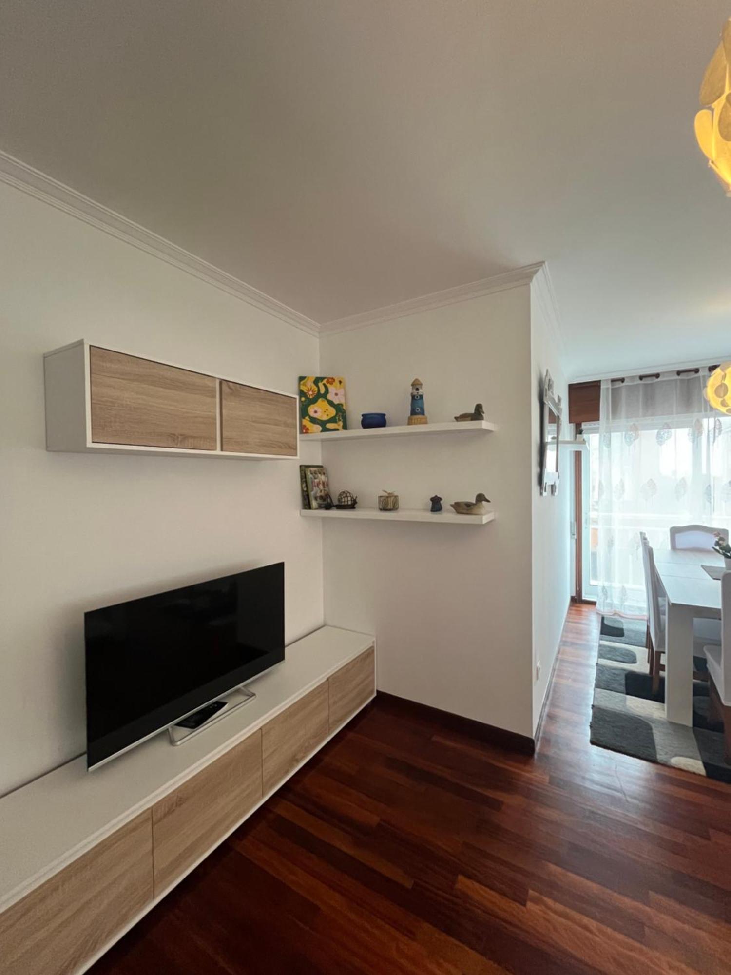 Apartamento Xacobe Grove, 120 Metros Totalmente Equipado, Luminoso, Centrico Y Con Plaza De Garaje オ・グローベ エクステリア 写真