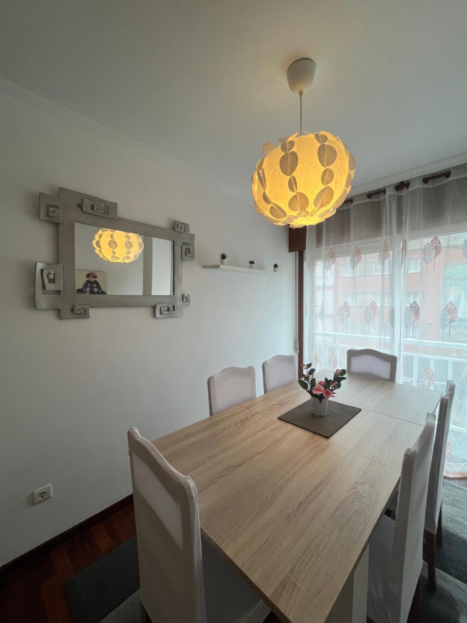 Apartamento Xacobe Grove, 120 Metros Totalmente Equipado, Luminoso, Centrico Y Con Plaza De Garaje オ・グローベ エクステリア 写真