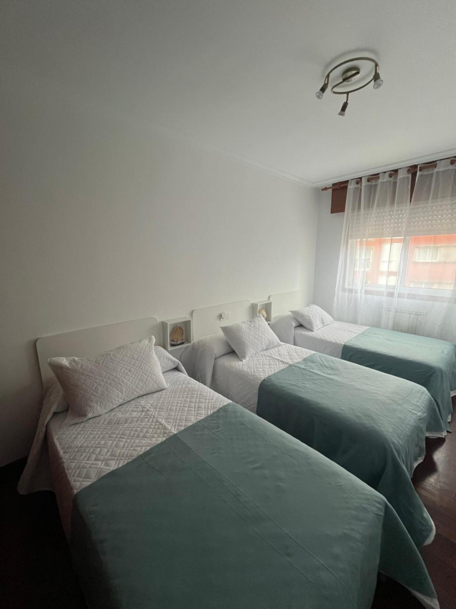 Apartamento Xacobe Grove, 120 Metros Totalmente Equipado, Luminoso, Centrico Y Con Plaza De Garaje オ・グローベ エクステリア 写真